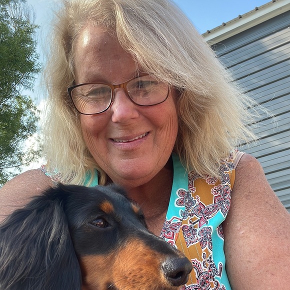 Meet your Posher, Angie - Picture 6 of 6